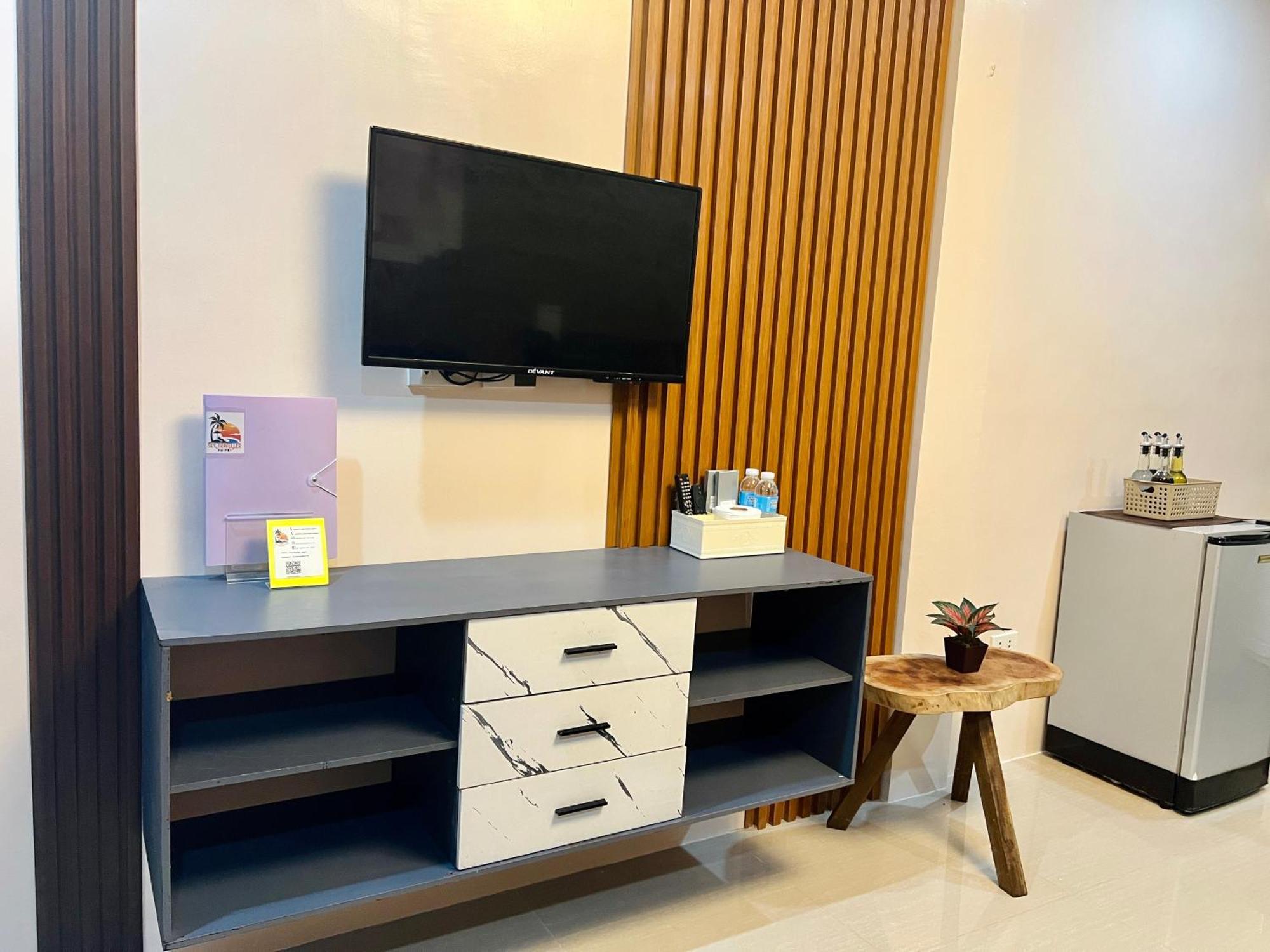 Sky Traveller Suites Panglao Exterior photo